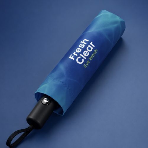 ผลงานร่มพับพร้อมปลอกสกรีนโลโก้ Fresh Clear โดย Giftwise