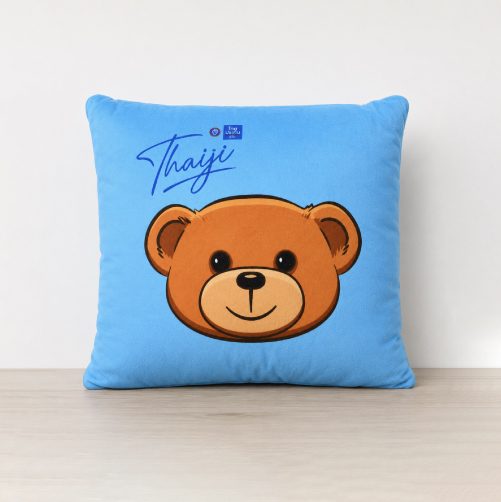 ผลงานหมอนอิงลายหมีสกรีนโลโก้ Thaiye โดย Giftwise
